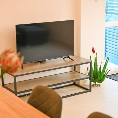 Apartment Leo Blue Вела-Лука Экстерьер фото