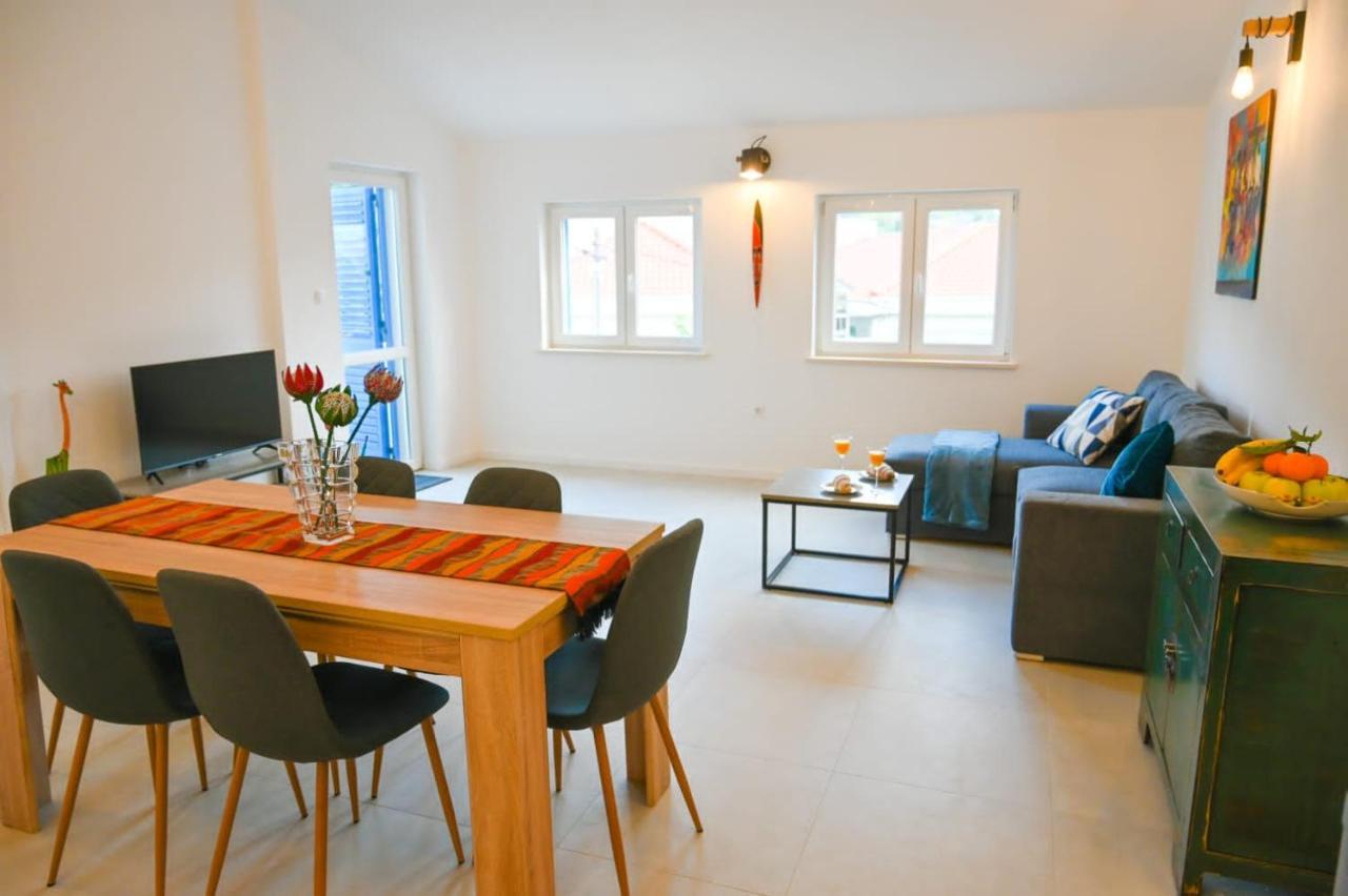 Apartment Leo Blue Вела-Лука Экстерьер фото