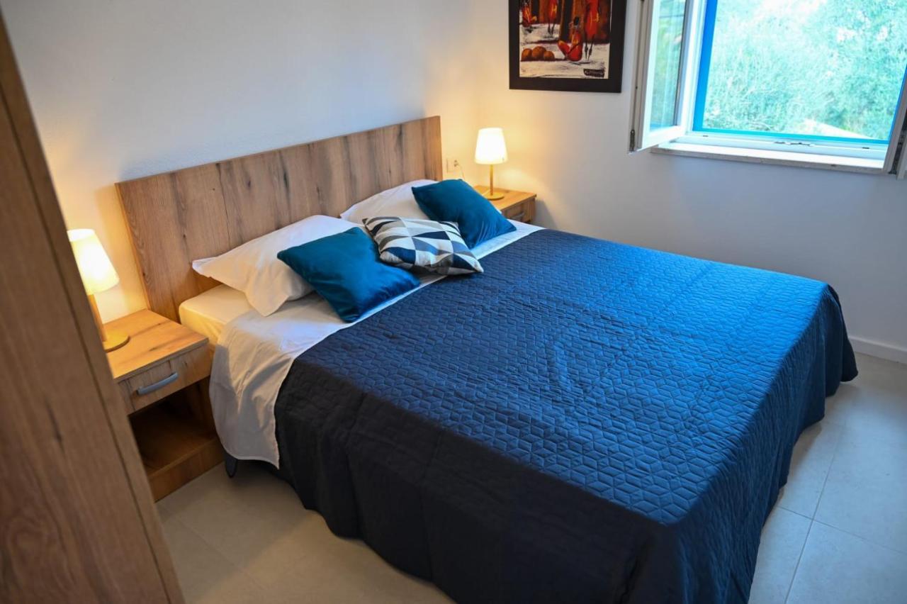 Apartment Leo Blue Вела-Лука Экстерьер фото